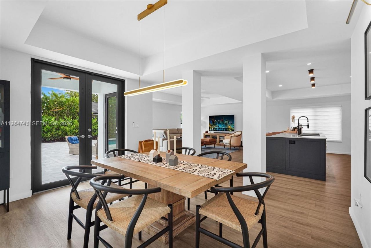 7993 NW 161st Ter , Miami Lakes, FL 33016 Photo