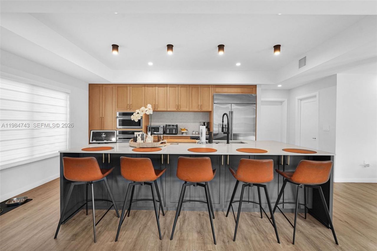 7993 NW 161st Ter , Miami Lakes, FL 33016 Photo