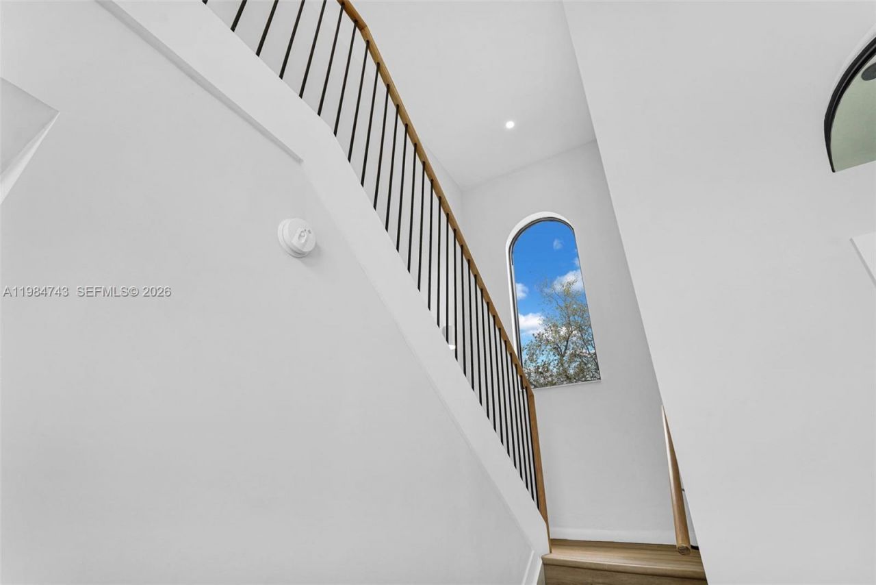 7993 NW 161st Ter , Miami Lakes, FL 33016 Photo