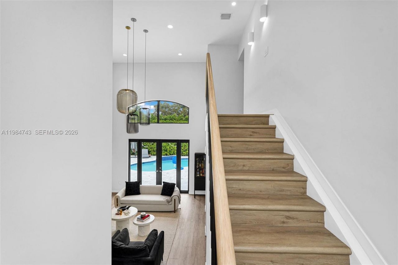 7993 NW 161st Ter , Miami Lakes, FL 33016 Photo