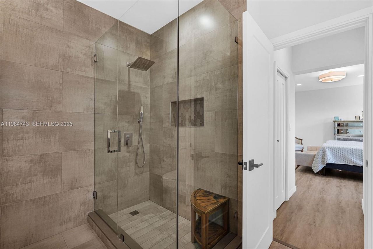 7993 NW 161st Ter , Miami Lakes, FL 33016 Photo