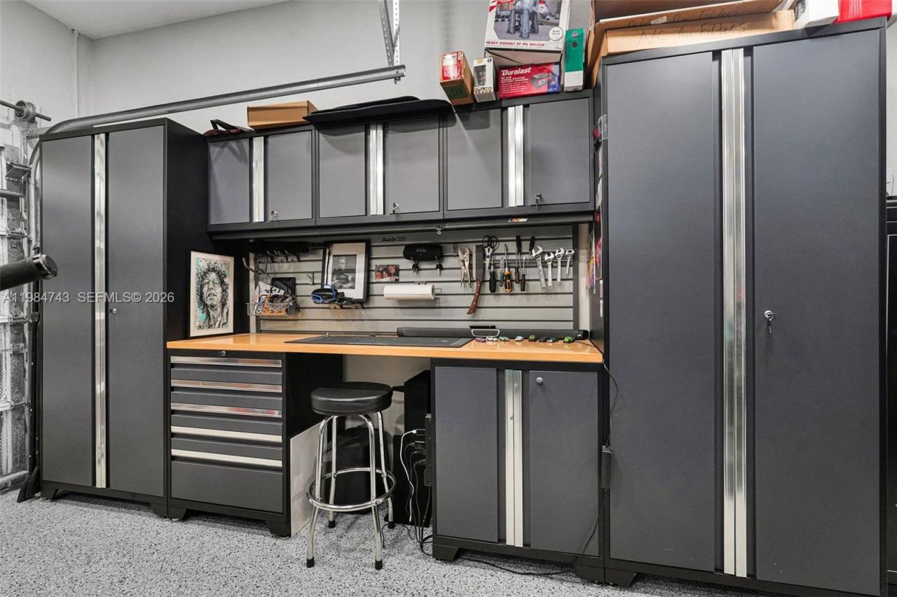 7993 NW 161st Ter , Miami Lakes, FL 33016 Photo