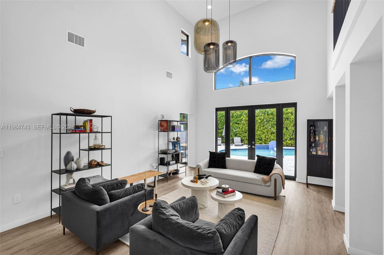 7993 NW 161st Ter , Miami Lakes, FL 33016 Photo