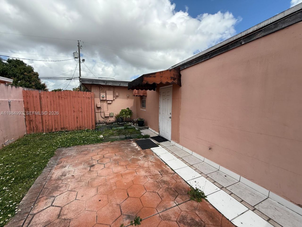 10201 SW 35th St, Miami, FL 33165 Photo