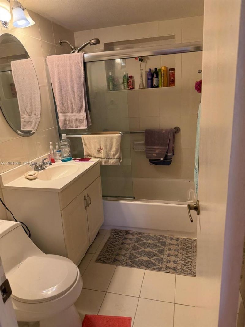 10201 SW 35th St, Miami, FL 33165 Photo