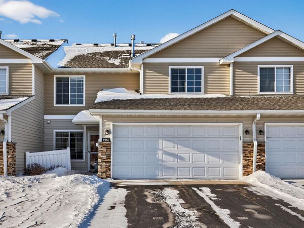 1316 Raintree Lane, Waconia, MN 55387