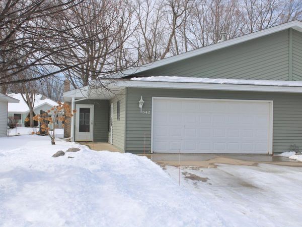 542 Graham Street SW, Hutchinson, MN 55350