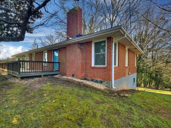 164 Marlette Drive, Mccaysville, GA 30555
