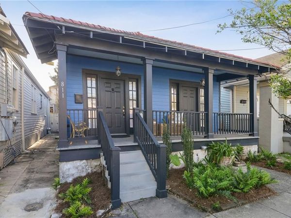 811 LEONTINE Street , New Orleans, LA 70115