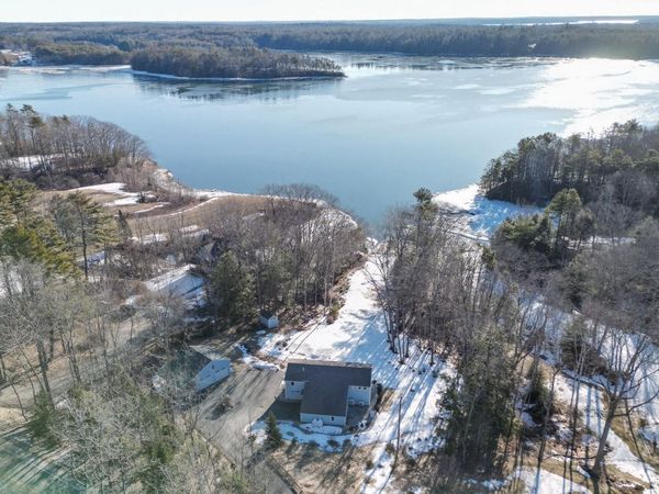 29 South Freeport Road, Freeport, ME 04032