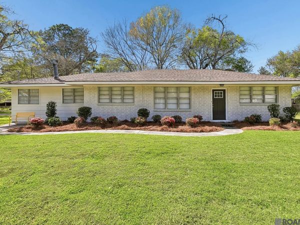 4811 Lynn St, Zachary, LA 70791