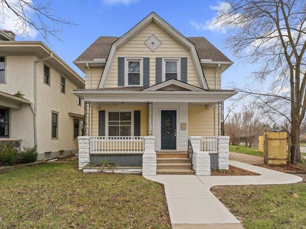 726 W Lasalle Avenue, South Bend, IN 46601