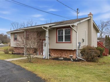 2976 Mohawk Lane, Waterloo, NY 13165