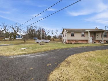 2976 Mohawk Lane, Waterloo, NY 13165