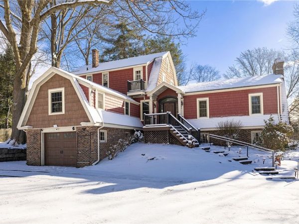 44 Golfside Parkway , Rochester, NY 14610