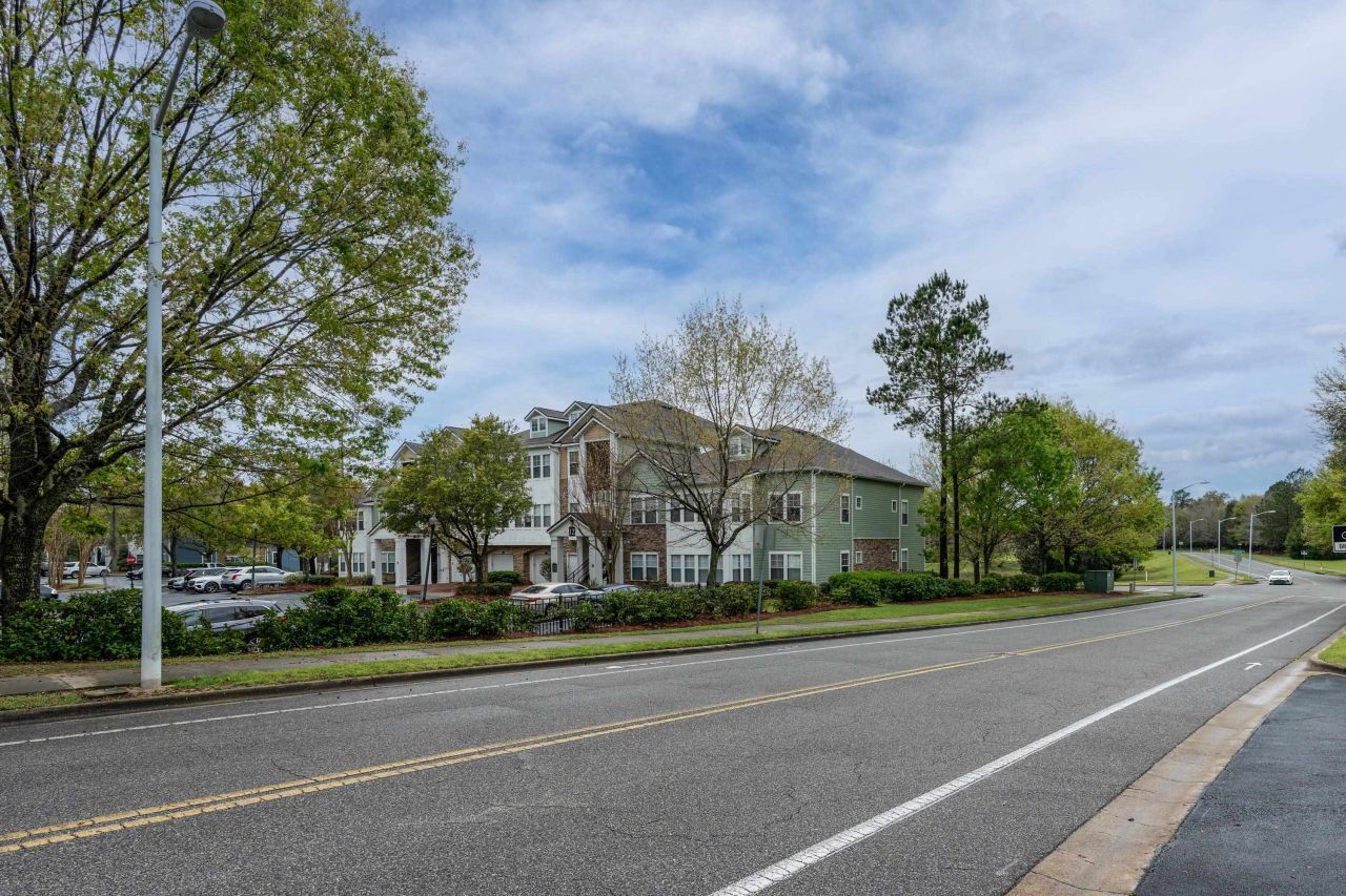 2801 Chancellorsville Drive, Unit 1226, Tallahassee, FL 32312 Photo