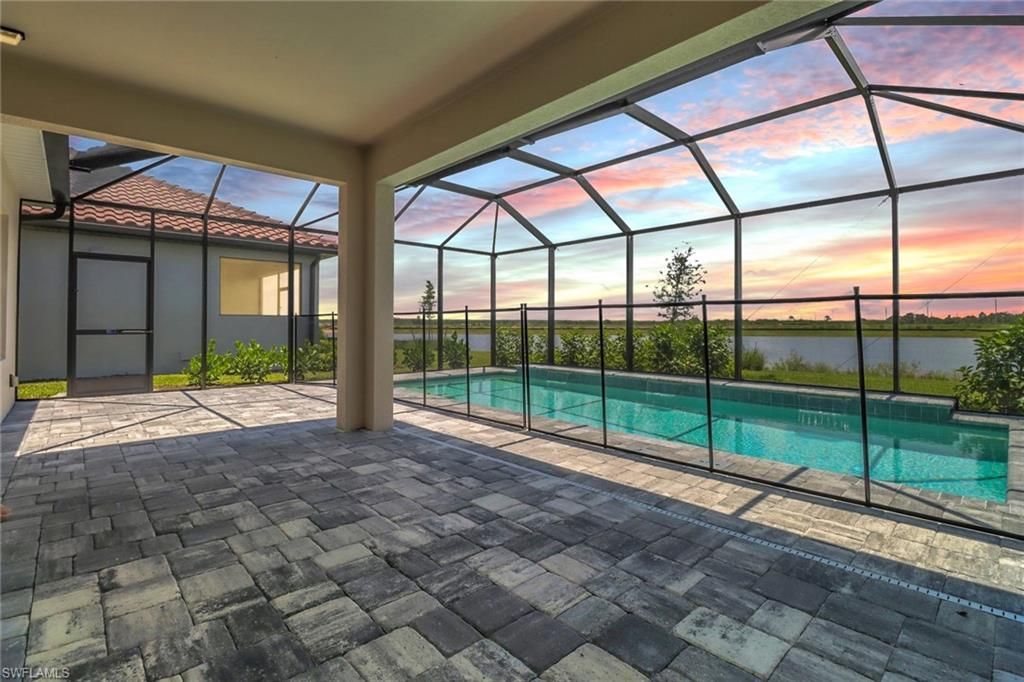 4652 Centaurus Cir , Naples, FL 34120 Photo