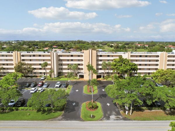 6161 NW 2nd Avenue, Unit 520, Boca Raton, FL 33487