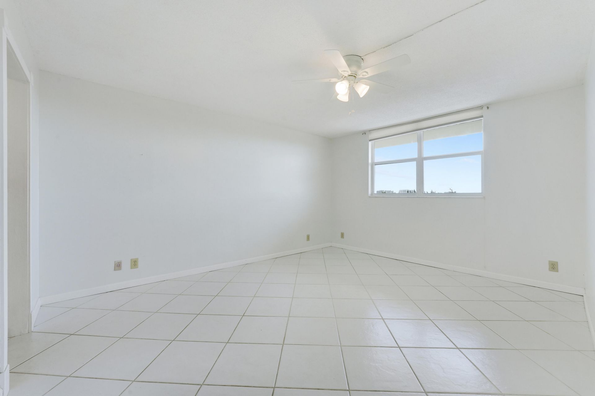 6161 NW 2nd Avenue, Unit 520, Boca Raton, FL 33487 Photo