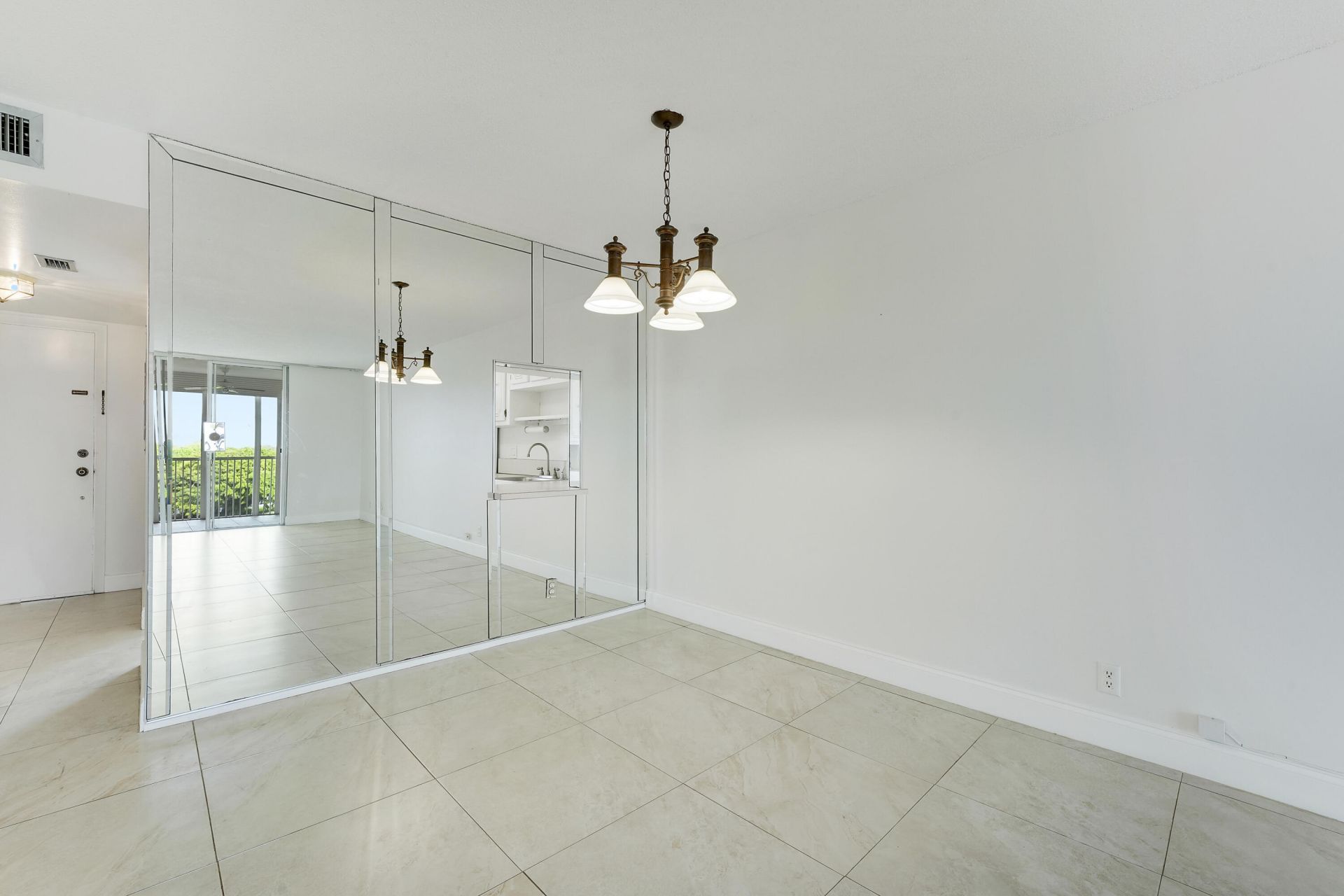 6161 NW 2nd Avenue, Unit 520, Boca Raton, FL 33487 Photo