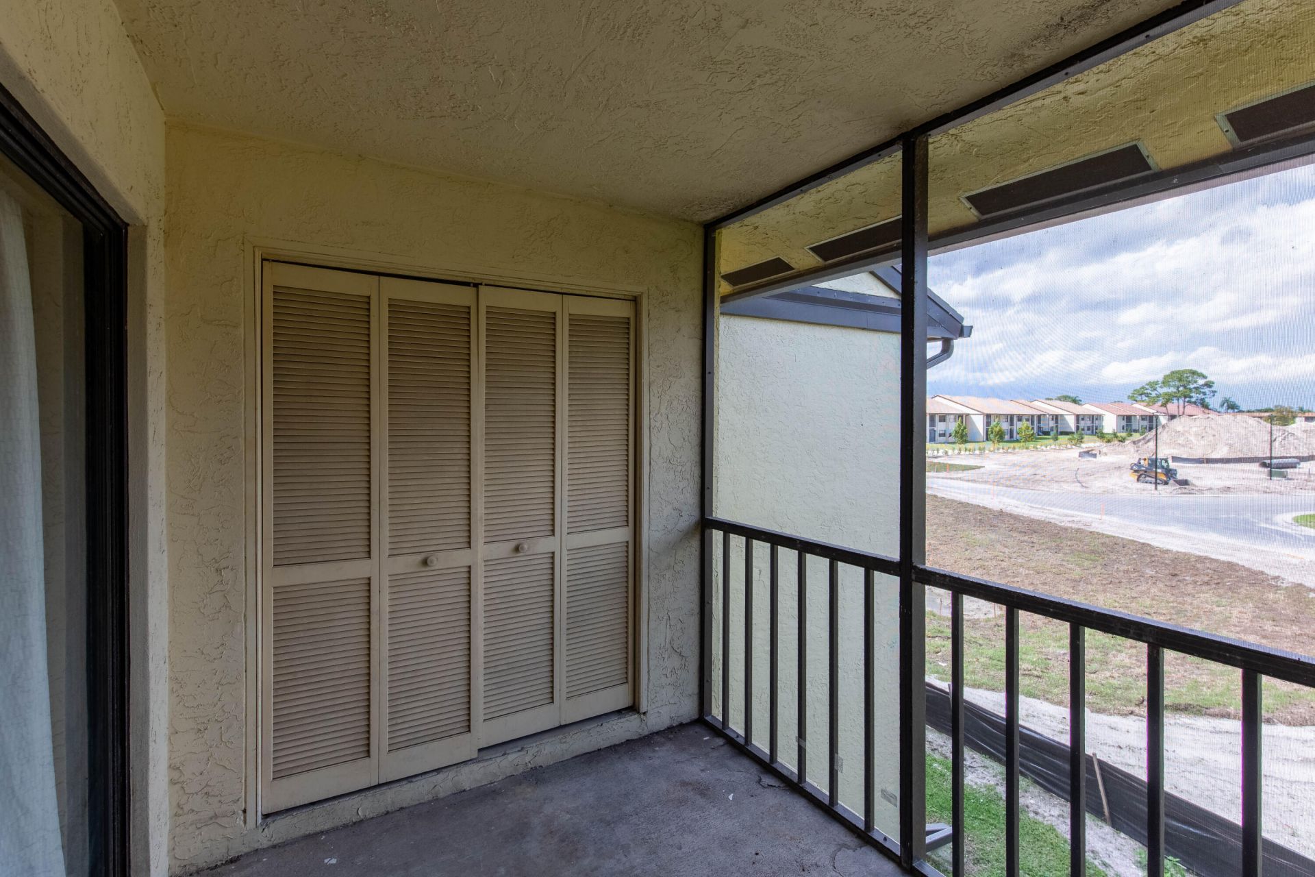 4715 Lucerne Lakes Boulevard E, Unit 205, Greenacres, FL 33467 Photo