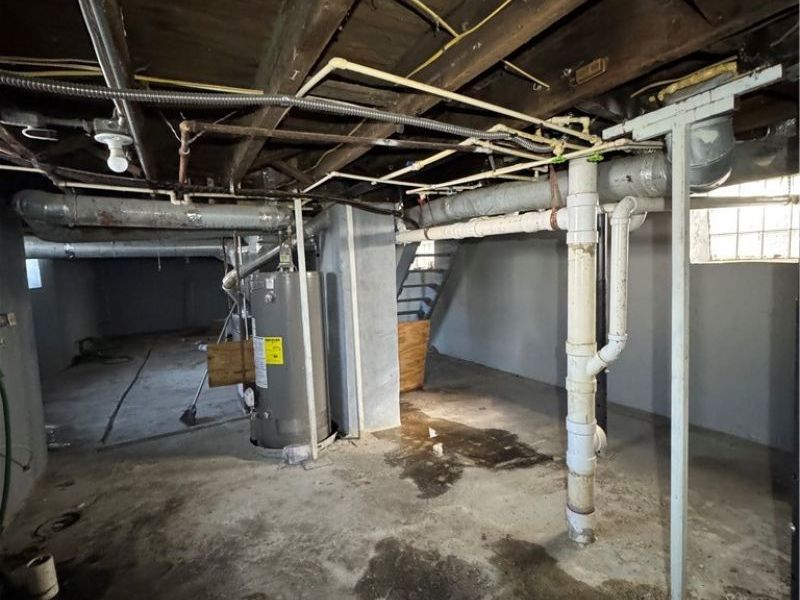 2240 E 90th Street, Cleveland, OH 44106 Photo 27