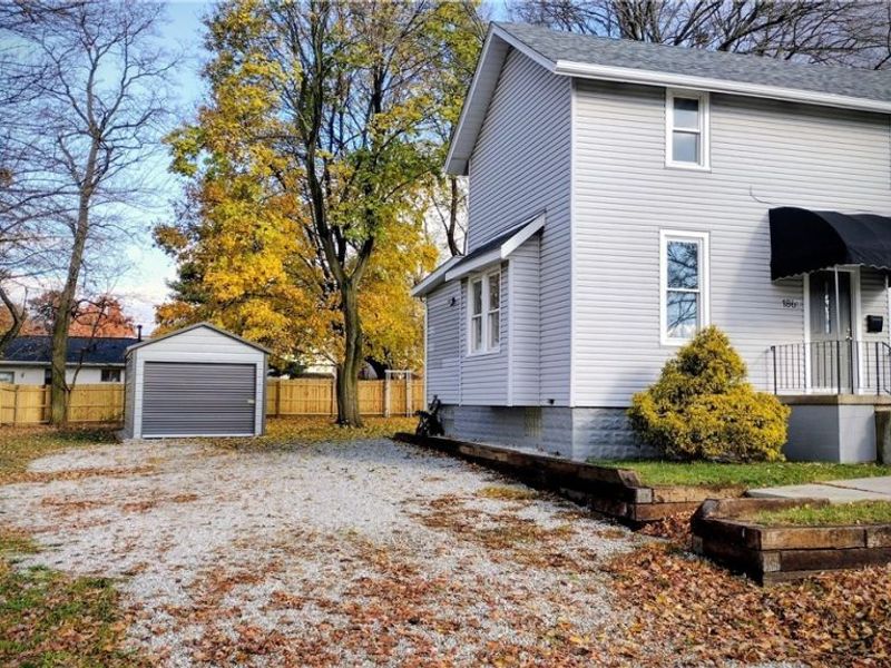 1867 Triplett Boulevard, Akron, OH 44312 Photo 2