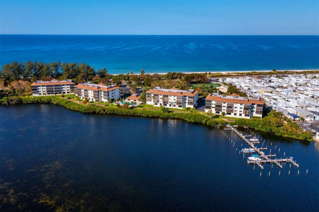 3540 Gulf Of Mexico Drive , Unit 102, Longboat Key, FL 34228 Photo