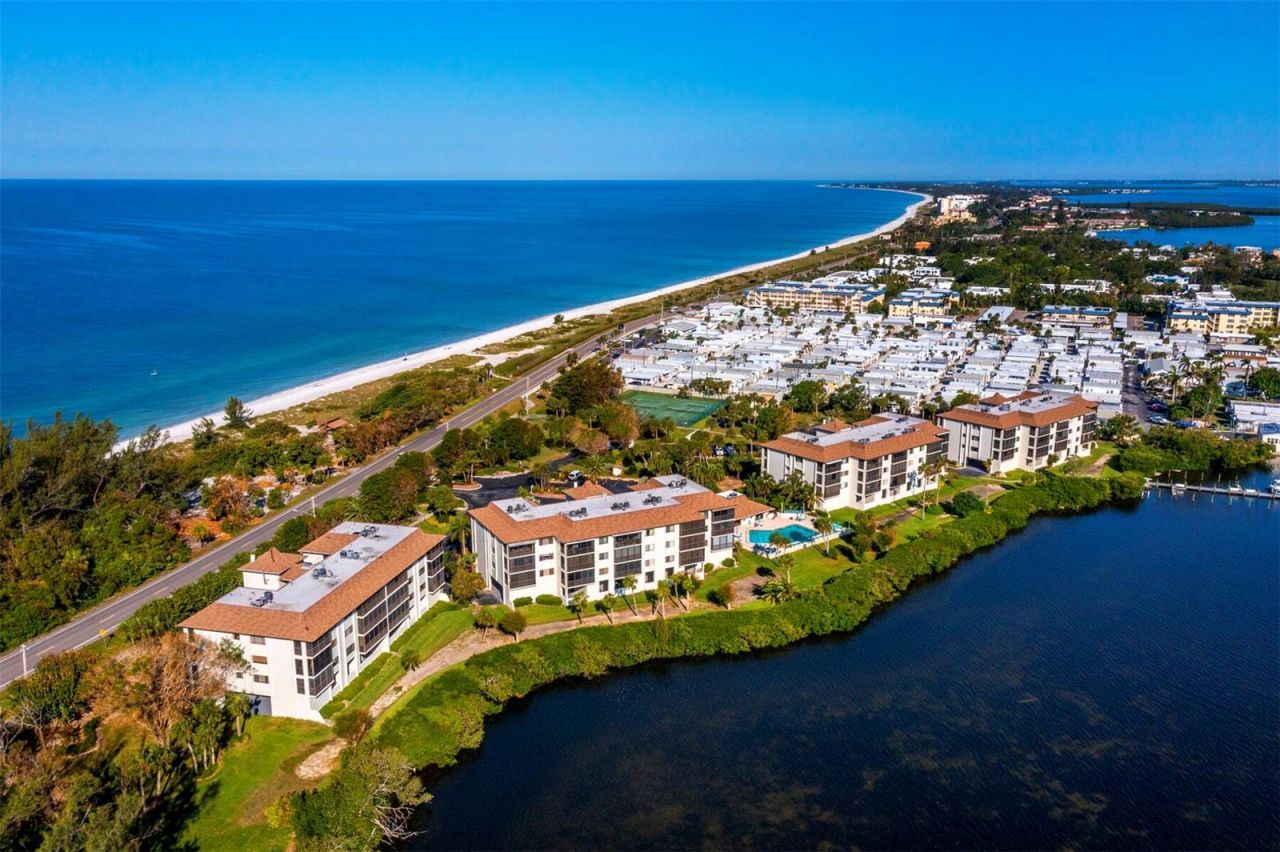 3540 Gulf Of Mexico Drive , Unit 102, Longboat Key, FL 34228 Photo