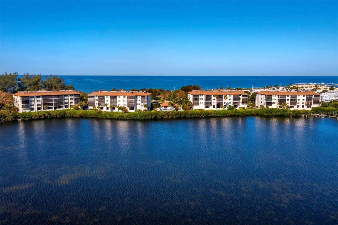3540 Gulf Of Mexico Drive , Unit 102, Longboat Key, FL 34228 Photo
