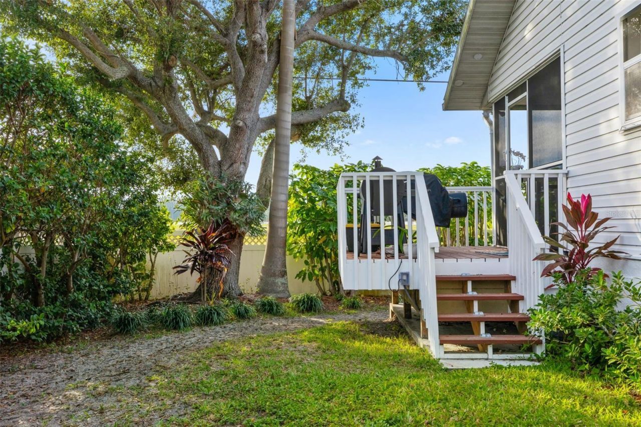 1517 43rd Ave Drive W, Palmetto, FL 34221 Photo