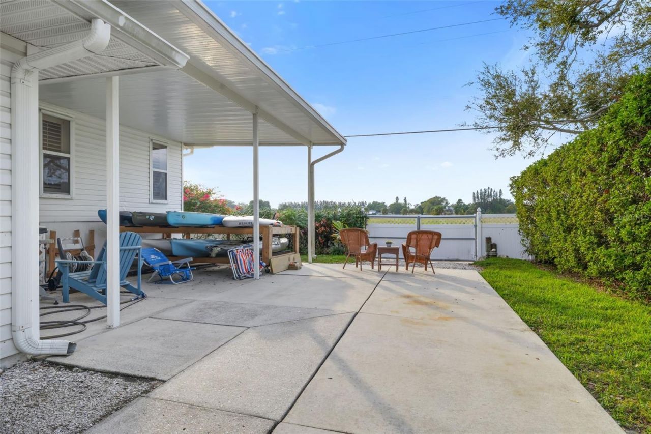 1517 43rd Ave Drive W, Palmetto, FL 34221 Photo