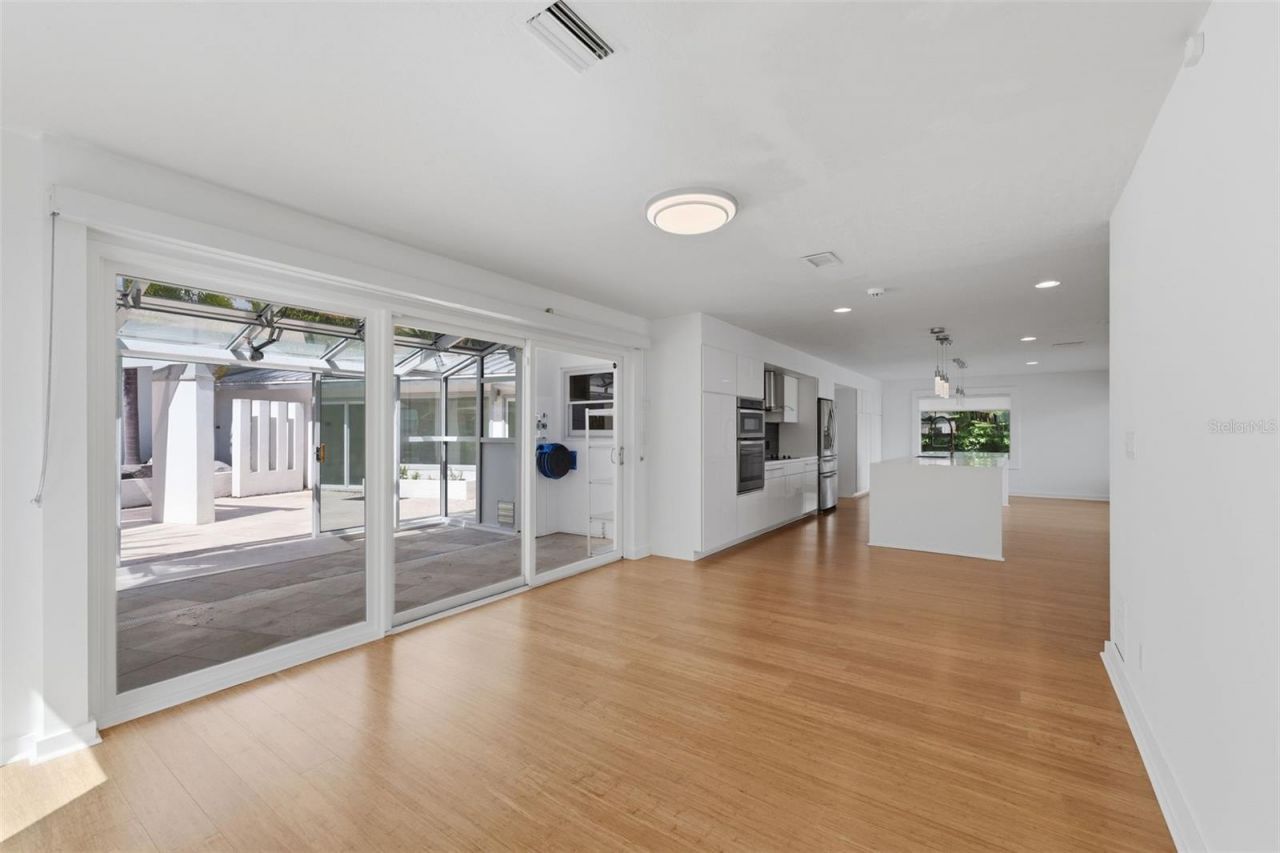 1405 N Bayshore Drive, Safety Harbor, FL 34695 Photo