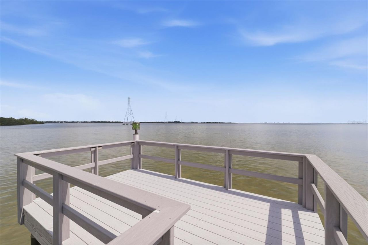 1405 N Bayshore Drive, Safety Harbor, FL 34695 Photo