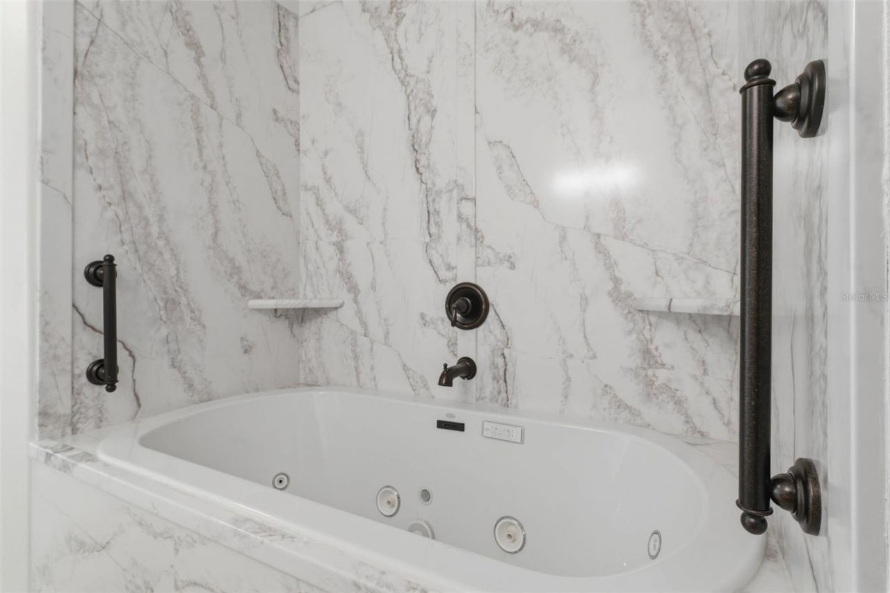 1405 N Bayshore Drive, Safety Harbor, FL 34695 Photo