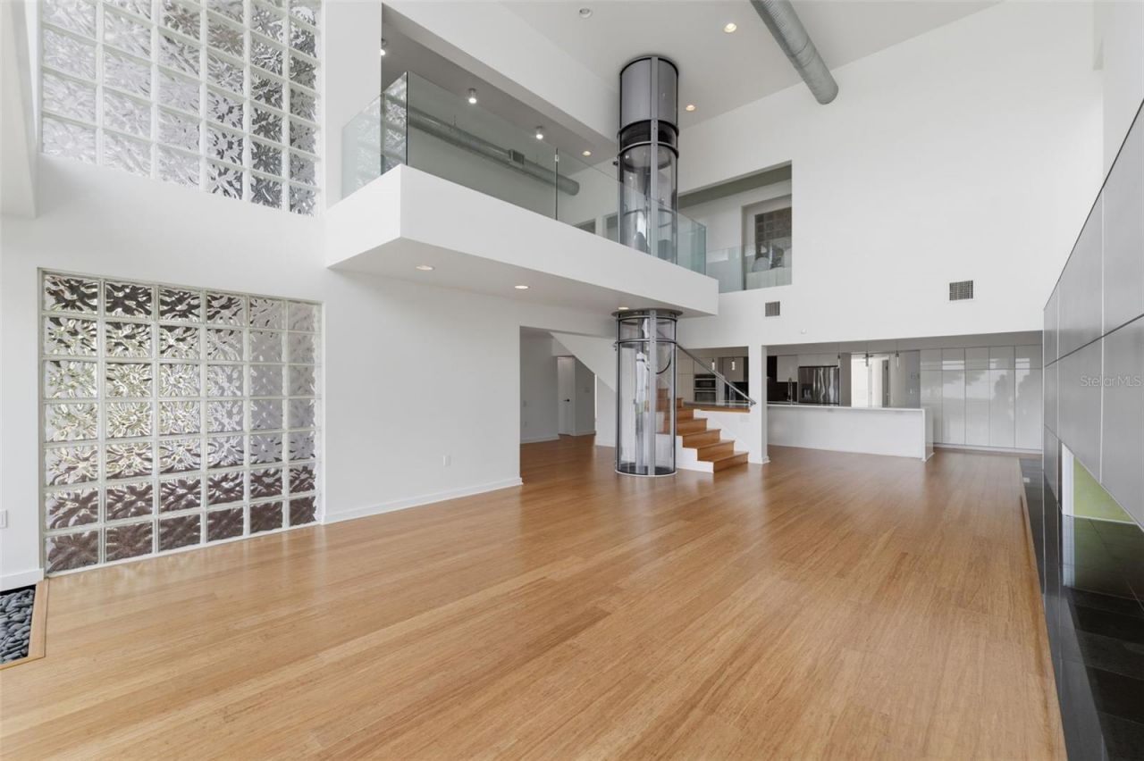 1405 N Bayshore Drive, Safety Harbor, FL 34695 Photo