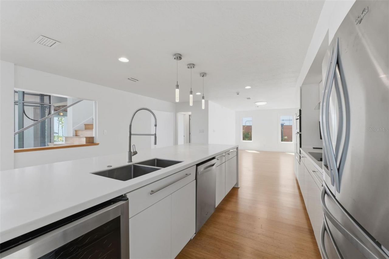 1405 N Bayshore Drive, Safety Harbor, FL 34695 Photo