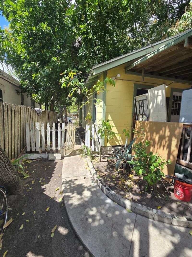 259 14th Street N, Saint Petersburg, FL 33705 Photo