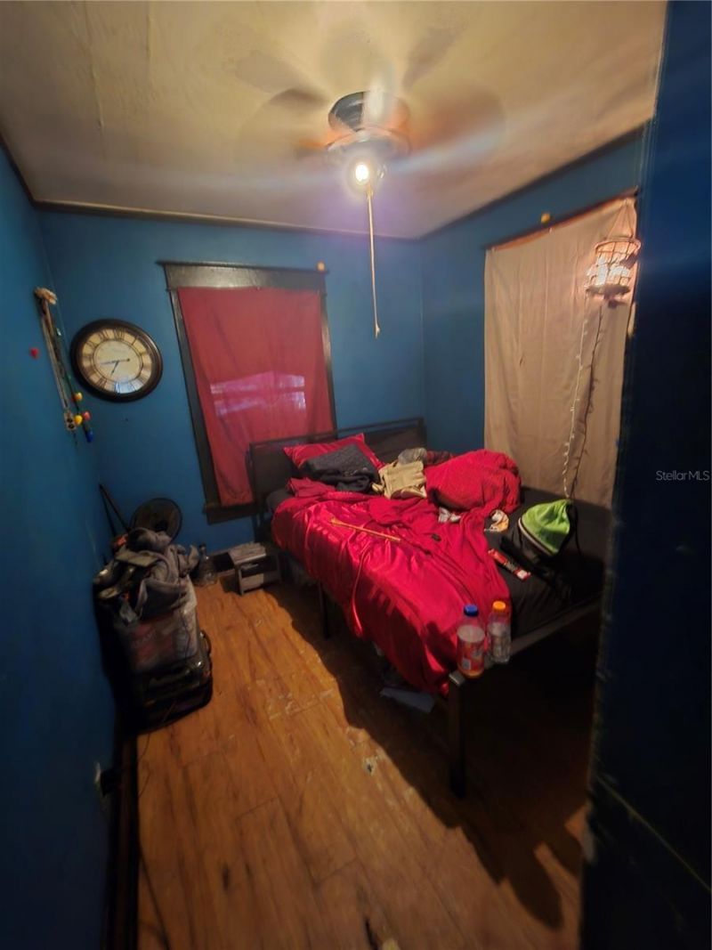 259 14th Street N, Saint Petersburg, FL 33705 Photo