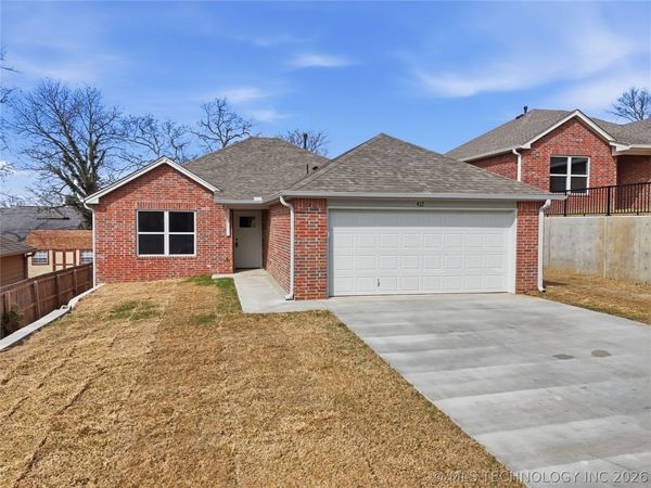 412 S Muskogee Street , Sapulpa, OK 74066