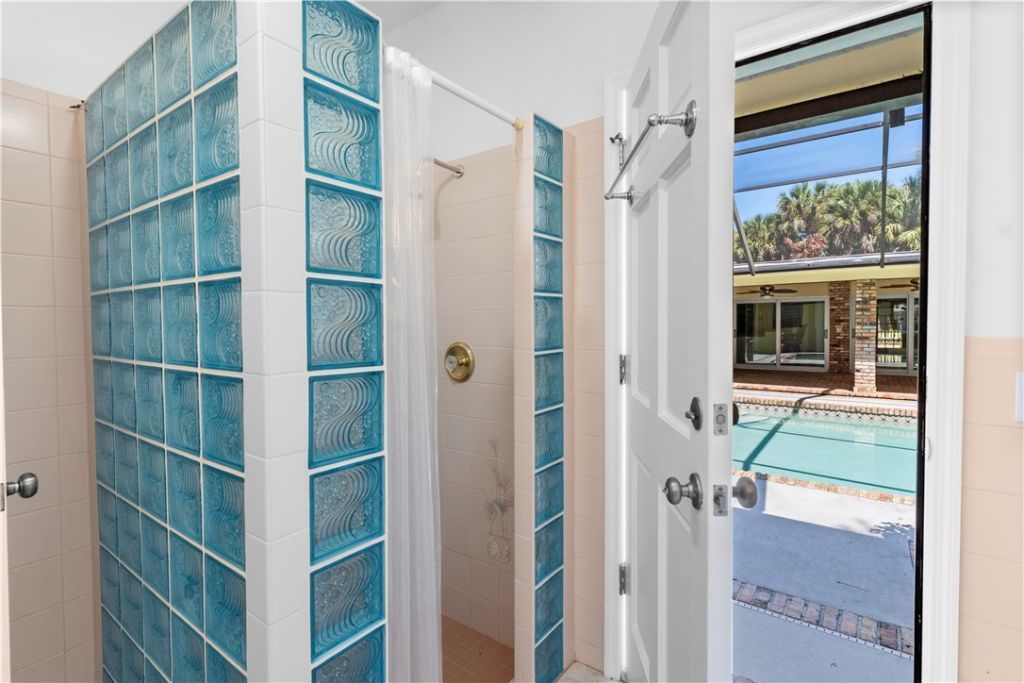 6235 4th Street, Vero Beach, FL 32968 Photo