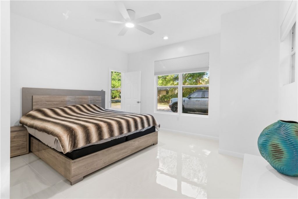 6235 4th Street, Vero Beach, FL 32968 Photo