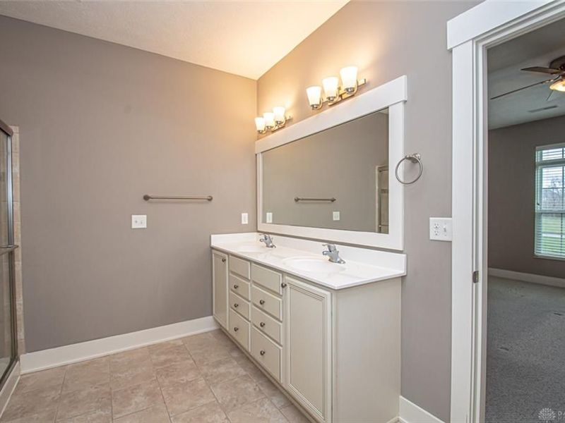 495 Legendary Way, Centerville, OH 45458 Photo 11