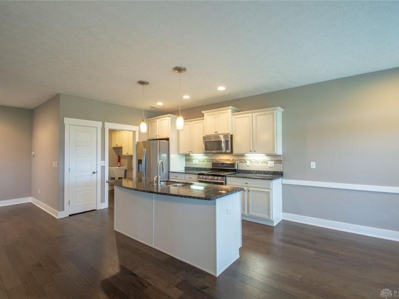 495 Legendary Way, Centerville, OH 45458 Photo 7