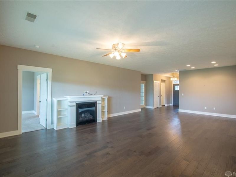 495 Legendary Way, Centerville, OH 45458 Photo 8