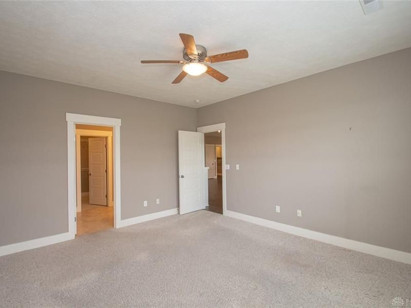 495 Legendary Way, Centerville, OH 45458 Photo 9