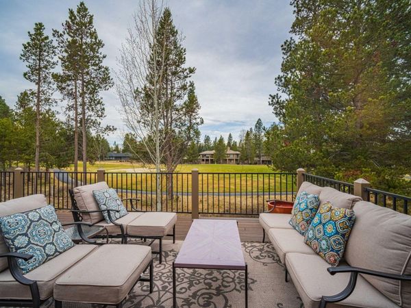 58101 Tournament Lane, Unit 18, Sunriver, OR 97707