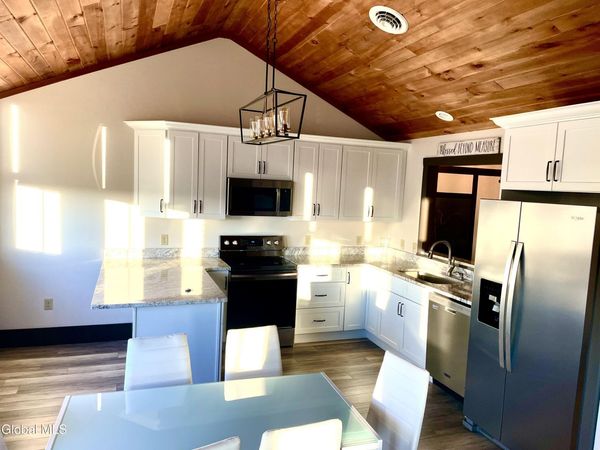 34 William Street, Unit 301, Mechanicville, NY 12118