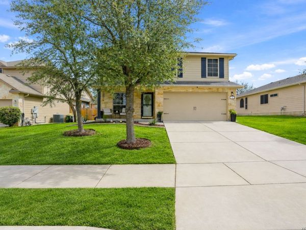 733 Clearbrook, Schertz, TX 78108