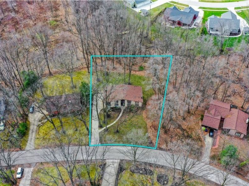 447 Spring Grove Drive, Tallmadge, OH 44278 Photo 11